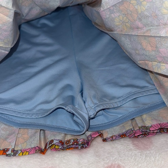 SSYS Lottie Pleated Skort In Retro Floral - Picture 5 of 5